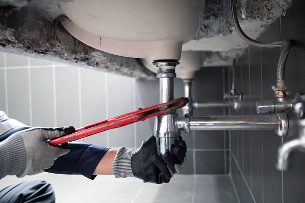 Top rated local Leak Detection specialists in March Air Reserve Base, CA